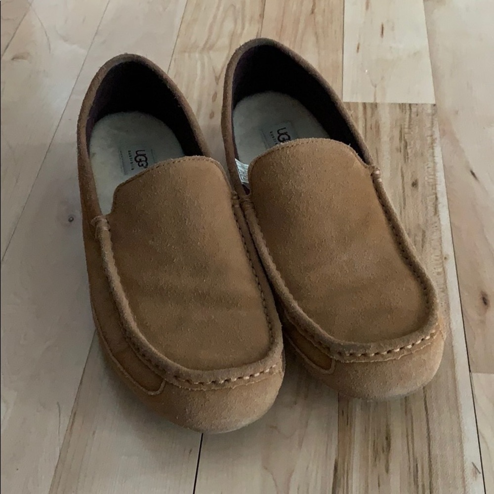 Ugg slippers
